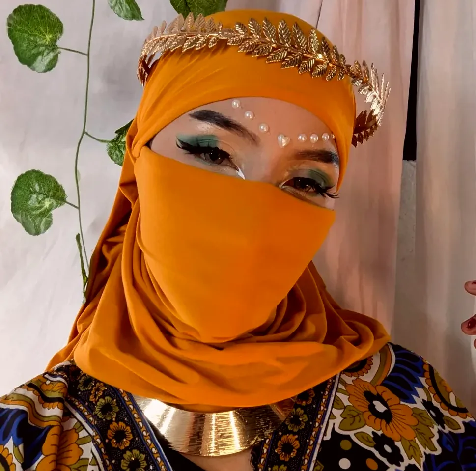 Antonia, 28 años